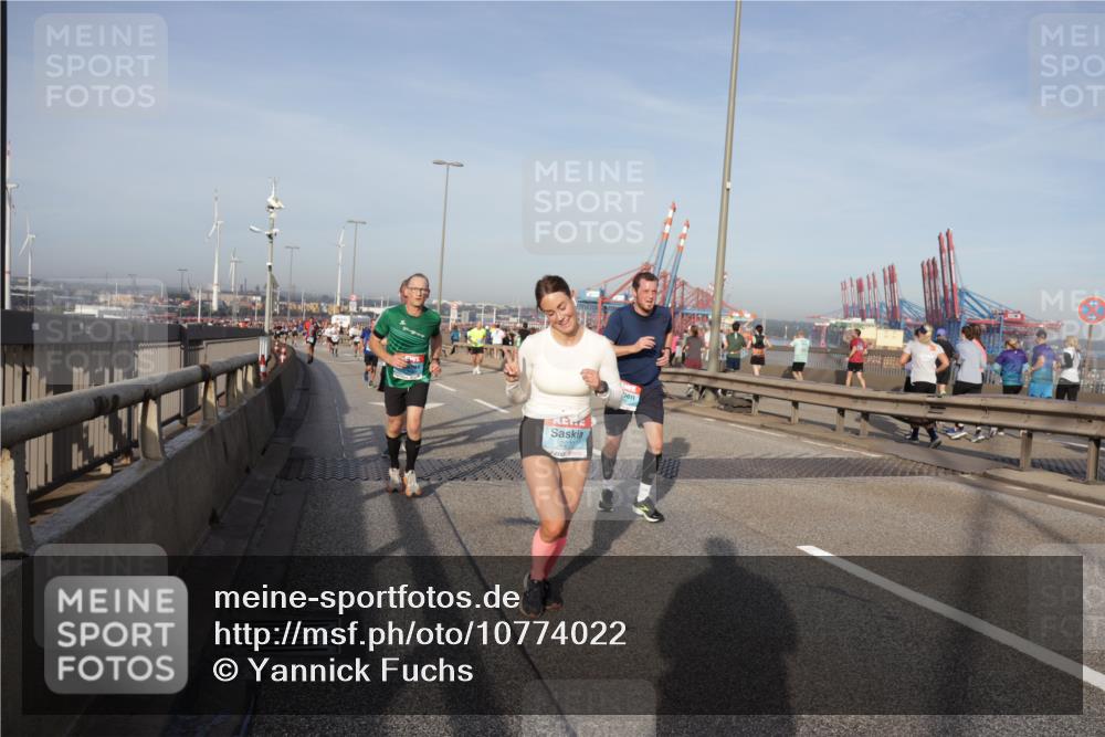 03.10.2026 - Köhlbrandbrückenlauf Yannick Fuchs http://msf.ph/oto/10774022 03.10.2026 09:37:58 Position 2  meine-sportfotos.de