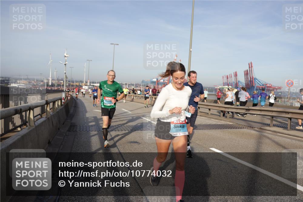 03.10.2026 - Köhlbrandbrückenlauf Yannick Fuchs http://msf.ph/oto/10774032 03.10.2026 09:37:59 Position 2 2239 meine-sportfotos.de