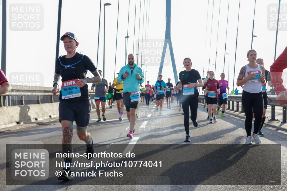 03.10.2026 - Köhlbrandbrückenlauf Yannick Fuchs http://msf.ph/oto/10774041 03.10.2026 09:32:58 Position 1 2697, 3 meine-sportfotos.de