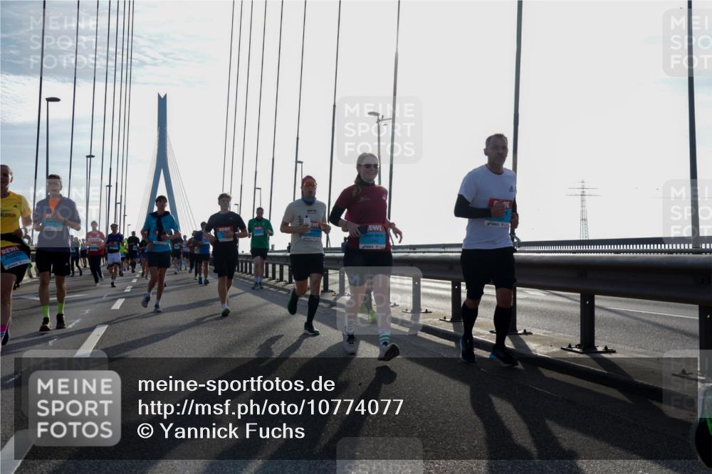 03.10.2026 - Köhlbrandbrückenlauf Yannick Fuchs http://msf.ph/oto/10774077 03.10.2026 09:33:02 Position 1 1244 meine-sportfotos.de