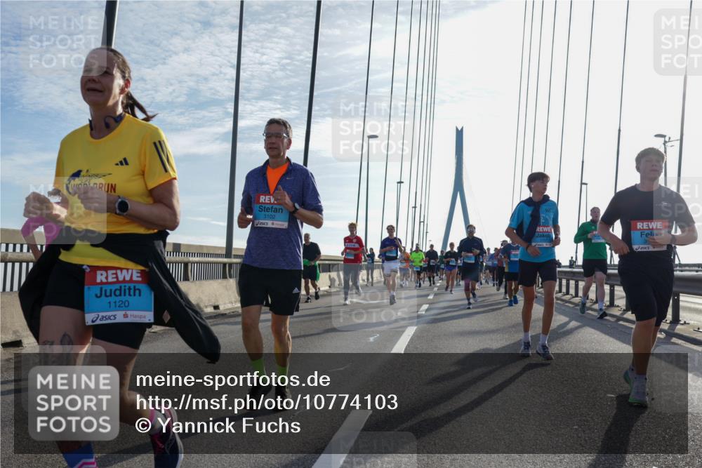03.10.2026 - Köhlbrandbrückenlauf Yannick Fuchs http://msf.ph/oto/10774103 03.10.2026 09:33:04 Position 1 3102, 1120 meine-sportfotos.de