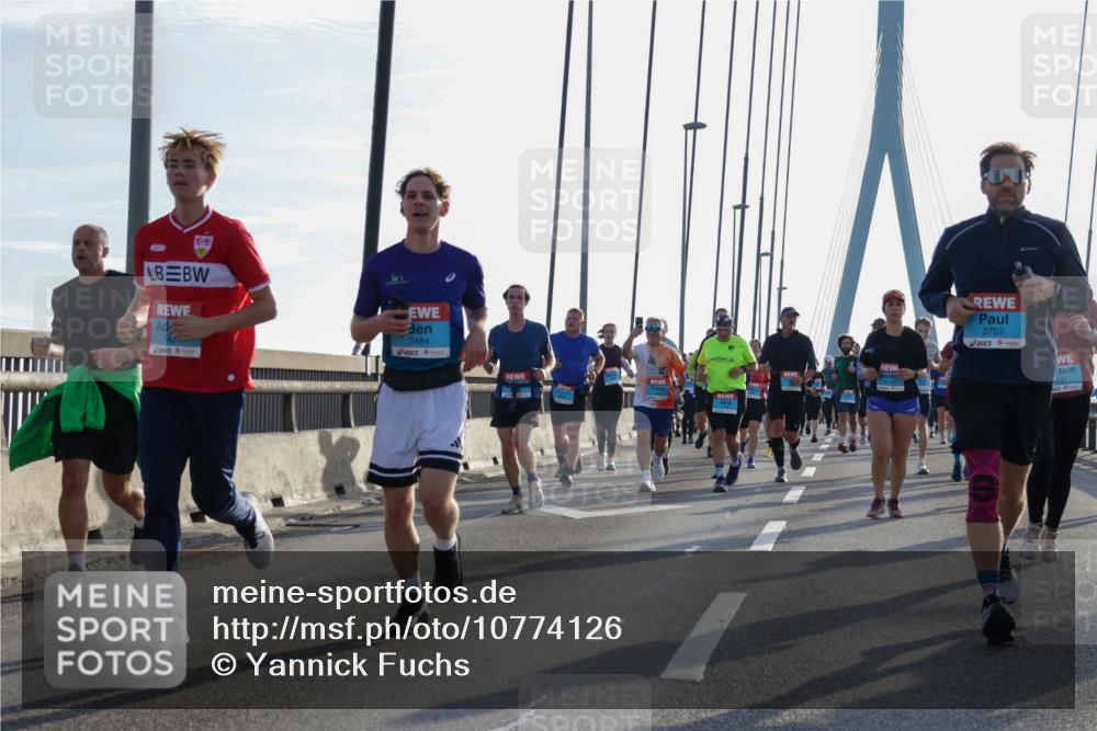 03.10.2026 - Köhlbrandbrückenlauf Yannick Fuchs http://msf.ph/oto/10774126 03.10.2026 09:33:06 Position 1 143, 3484, 2763, 4411 meine-sportfotos.de