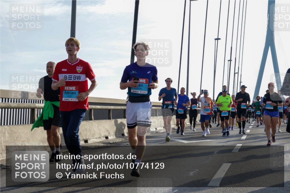 03.10.2026 - Köhlbrandbrückenlauf Yannick Fuchs http://msf.ph/oto/10774129 03.10.2026 09:33:06 Position 1 018, 1437, 3484 meine-sportfotos.de