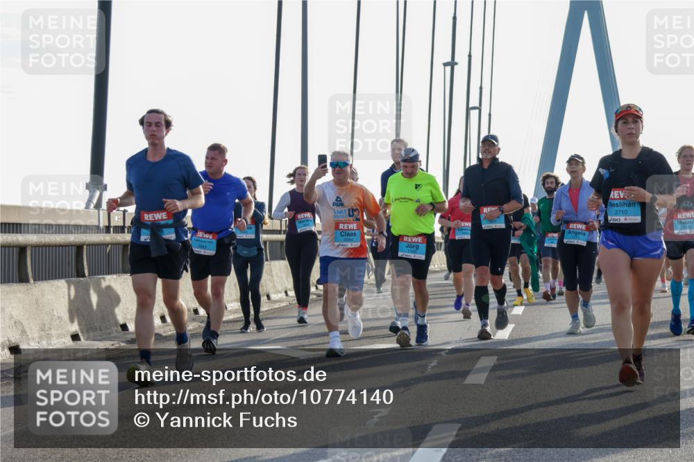 03.10.2026 - Köhlbrandbrückenlauf Yannick Fuchs http://msf.ph/oto/10774140 03.10.2026 09:33:07 Position 1 2943, 2064, 2710, 3152, 1273 meine-sportfotos.de