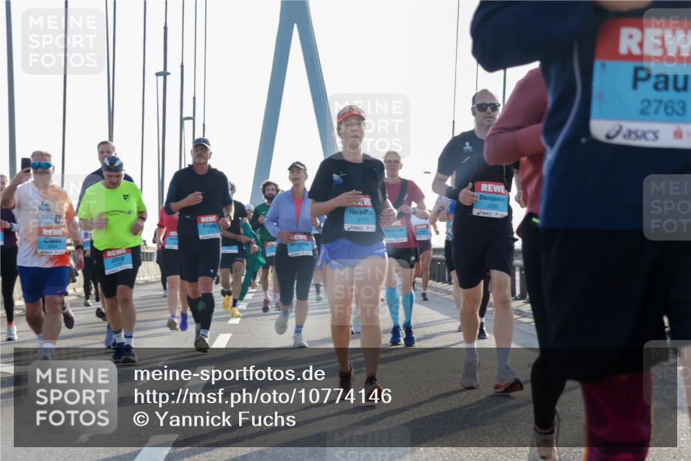 03.10.2026 - Köhlbrandbrückenlauf Yannick Fuchs http://msf.ph/oto/10774146 03.10.2026 09:33:07 Position 1 2064, 2710, 3060, 2763 meine-sportfotos.de