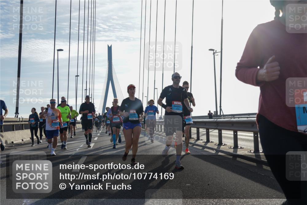 03.10.2026 - Köhlbrandbrückenlauf Yannick Fuchs http://msf.ph/oto/10774169 03.10.2026 09:33:09 Position 1  meine-sportfotos.de
