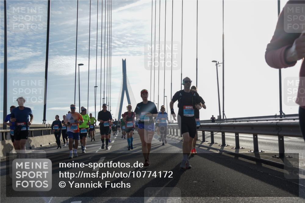 03.10.2026 - Köhlbrandbrückenlauf Yannick Fuchs http://msf.ph/oto/10774172 03.10.2026 09:33:09 Position 1  meine-sportfotos.de