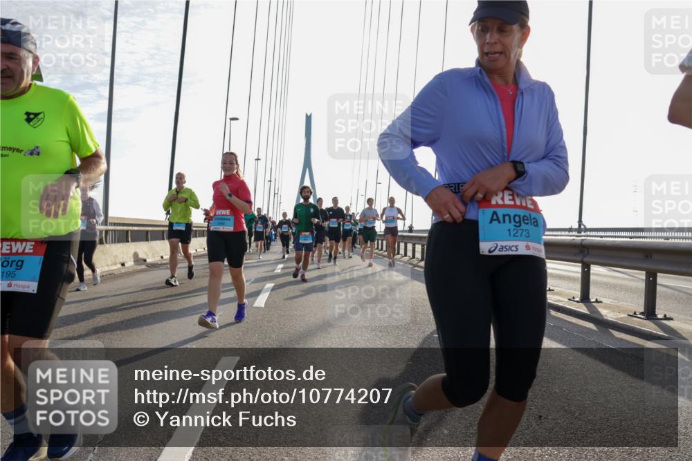 03.10.2026 - Köhlbrandbrückenlauf Yannick Fuchs http://msf.ph/oto/10774207 03.10.2026 09:33:13 Position 1 195, 2996, 1273 meine-sportfotos.de