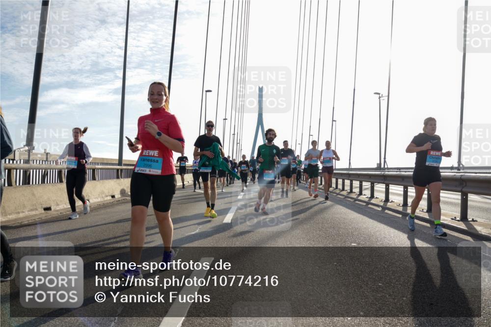 03.10.2026 - Köhlbrandbrückenlauf Yannick Fuchs http://msf.ph/oto/10774216 03.10.2026 09:33:14 Position 1 2996 meine-sportfotos.de