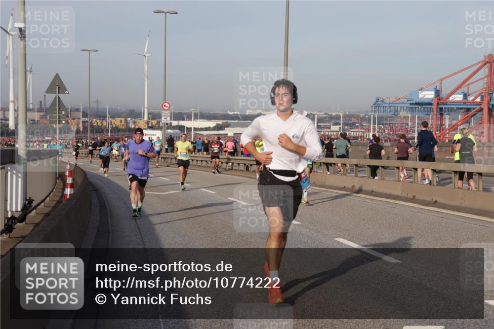03.10.2026 - Köhlbrandbrückenlauf Yannick Fuchs http://msf.ph/oto/10774222 03.10.2026 09:38:33 Position 2 500, 1 meine-sportfotos.de