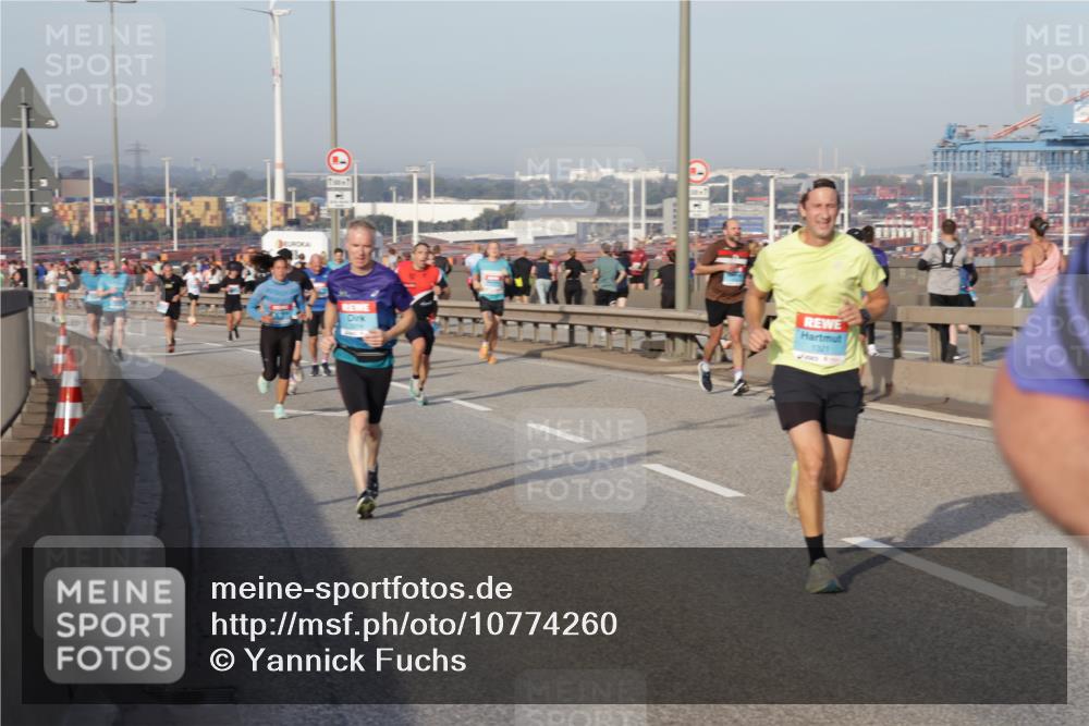 03.10.2026 - Köhlbrandbrückenlauf Yannick Fuchs http://msf.ph/oto/10774260 03.10.2026 09:38:39 Position 2  meine-sportfotos.de