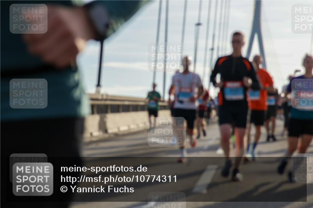 03.10.2026 - Köhlbrandbrückenlauf Yannick Fuchs http://msf.ph/oto/10774311 03.10.2026 09:33:22 Position 1  meine-sportfotos.de