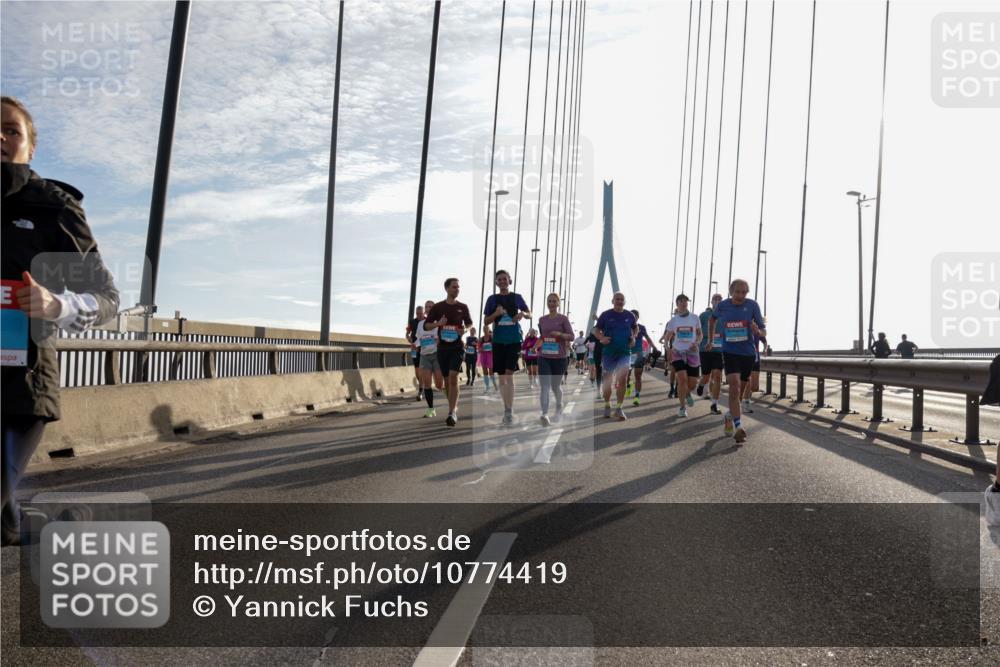 03.10.2026 - Köhlbrandbrückenlauf Yannick Fuchs http://msf.ph/oto/10774419 03.10.2026 09:33:32 Position 1  meine-sportfotos.de