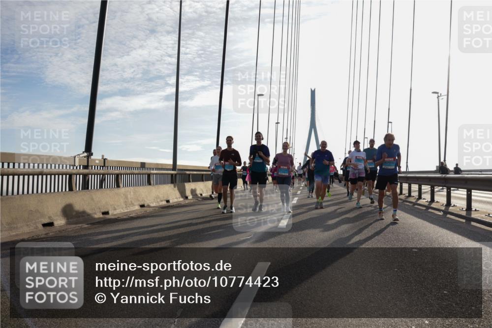 03.10.2026 - Köhlbrandbrückenlauf Yannick Fuchs http://msf.ph/oto/10774423 03.10.2026 09:33:32 Position 1  meine-sportfotos.de