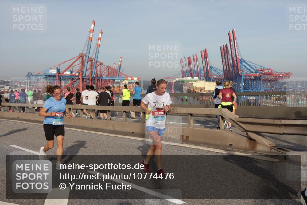 03.10.2026 - Köhlbrandbrückenlauf Yannick Fuchs http://msf.ph/oto/10774476 03.10.2026 09:39:10 Position 2 1267, 2144 meine-sportfotos.de