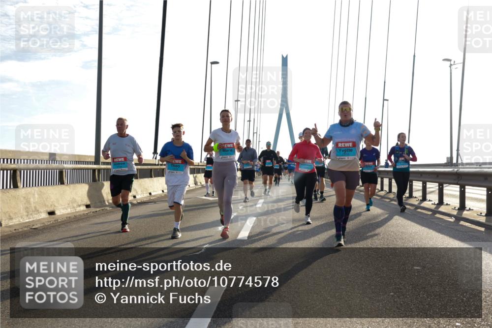 03.10.2026 - Köhlbrandbrückenlauf Yannick Fuchs http://msf.ph/oto/10774578 03.10.2026 09:33:46 Position 1 361 meine-sportfotos.de