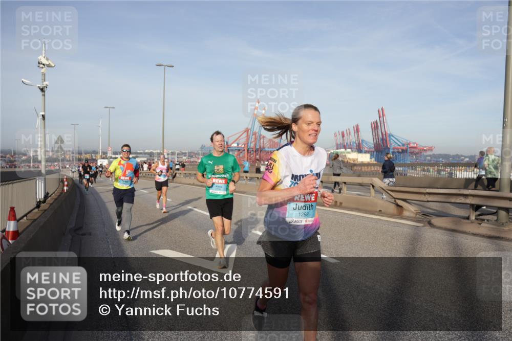 03.10.2026 - Köhlbrandbrückenlauf Yannick Fuchs http://msf.ph/oto/10774591 03.10.2026 09:39:21 Position 2 3799, 1298 meine-sportfotos.de
