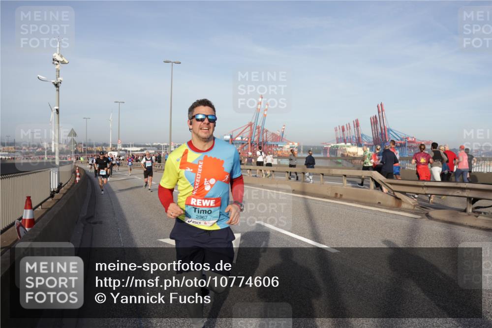 03.10.2026 - Köhlbrandbrückenlauf Yannick Fuchs http://msf.ph/oto/10774606 03.10.2026 09:39:23 Position 2 2367 meine-sportfotos.de