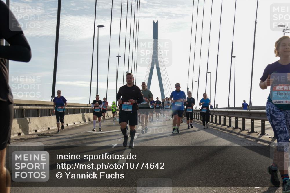 03.10.2026 - Köhlbrandbrückenlauf Yannick Fuchs http://msf.ph/oto/10774642 03.10.2026 09:33:51 Position 1 1393 meine-sportfotos.de