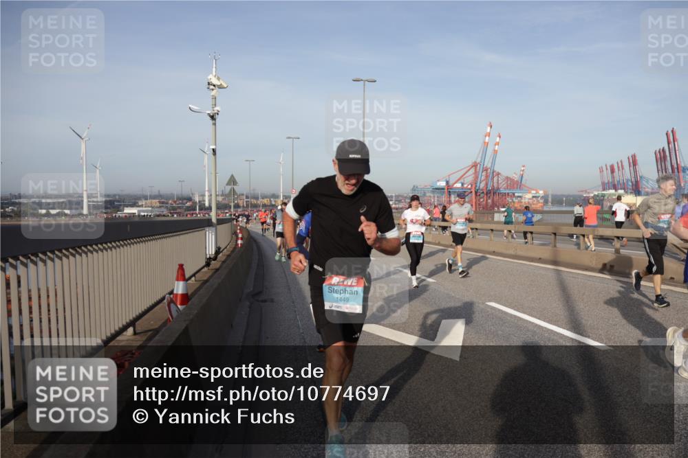 03.10.2026 - Köhlbrandbrückenlauf Yannick Fuchs http://msf.ph/oto/10774697 03.10.2026 09:39:34 Position 2 1449 meine-sportfotos.de