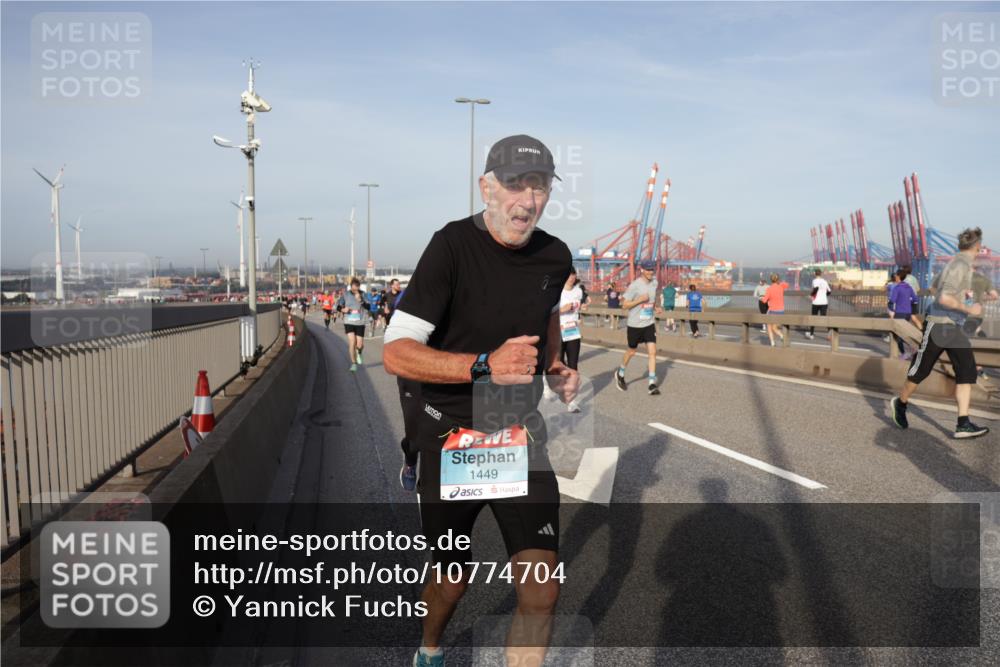 03.10.2026 - Köhlbrandbrückenlauf Yannick Fuchs http://msf.ph/oto/10774704 03.10.2026 09:39:34 Position 2 1449 meine-sportfotos.de