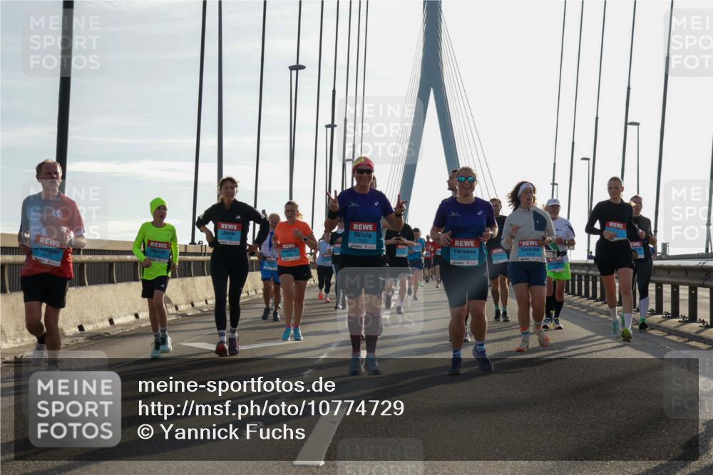 03.10.2026 - Köhlbrandbrückenlauf Yannick Fuchs http://msf.ph/oto/10774729 03.10.2026 09:33:57 Position 1 1243, 1789, 2323 meine-sportfotos.de