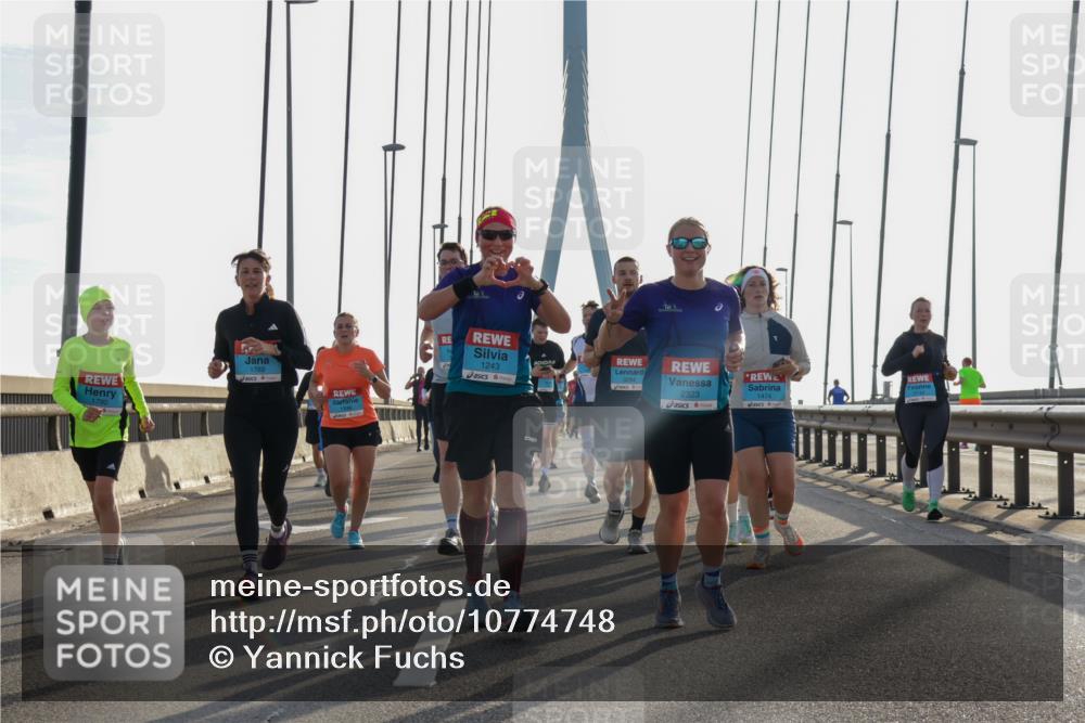 03.10.2026 - Köhlbrandbrückenlauf Yannick Fuchs http://msf.ph/oto/10774748 03.10.2026 09:33:58 Position 1 1243, 1790, 1789, 2323, 1474 meine-sportfotos.de