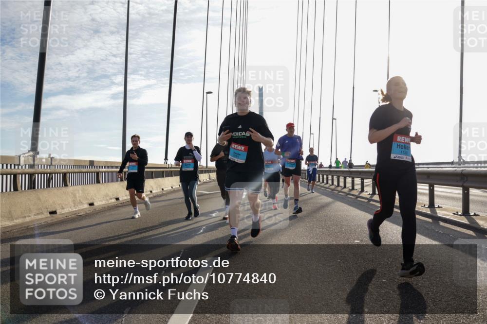 03.10.2026 - Köhlbrandbrückenlauf Yannick Fuchs http://msf.ph/oto/10774840 03.10.2026 09:34:05 Position 1 1122 meine-sportfotos.de