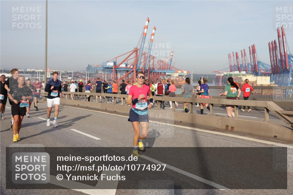 03.10.2026 - Köhlbrandbrückenlauf Yannick Fuchs http://msf.ph/oto/10774927 03.10.2026 09:39:55 Position 2  meine-sportfotos.de