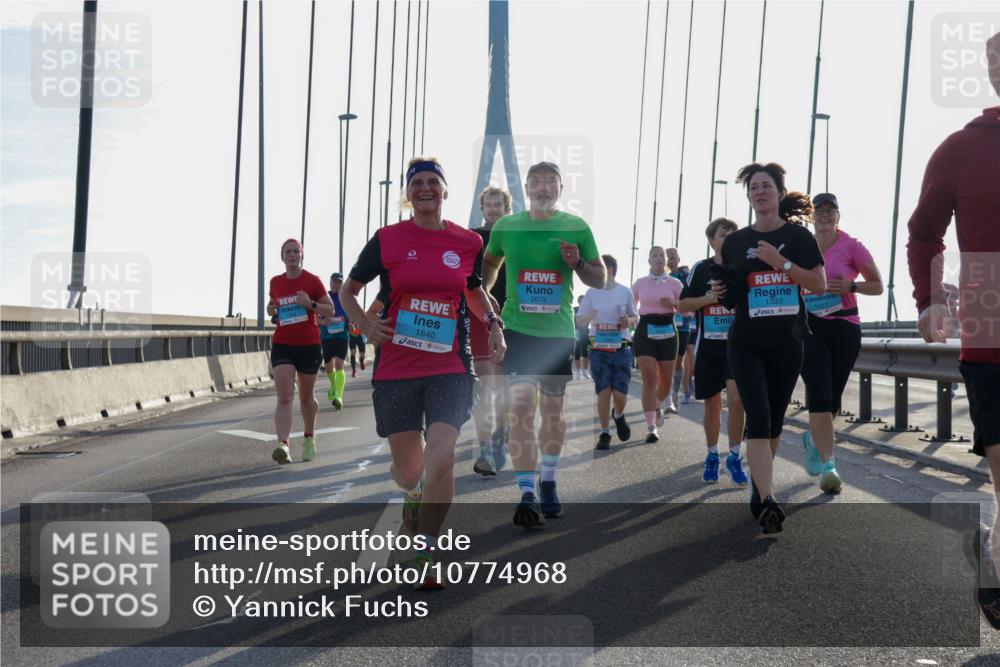 03.10.2026 - Köhlbrandbrückenlauf Yannick Fuchs http://msf.ph/oto/10774968 03.10.2026 09:34:19 Position 1 1840, 2674, 1333, 1611, 1612 meine-sportfotos.de