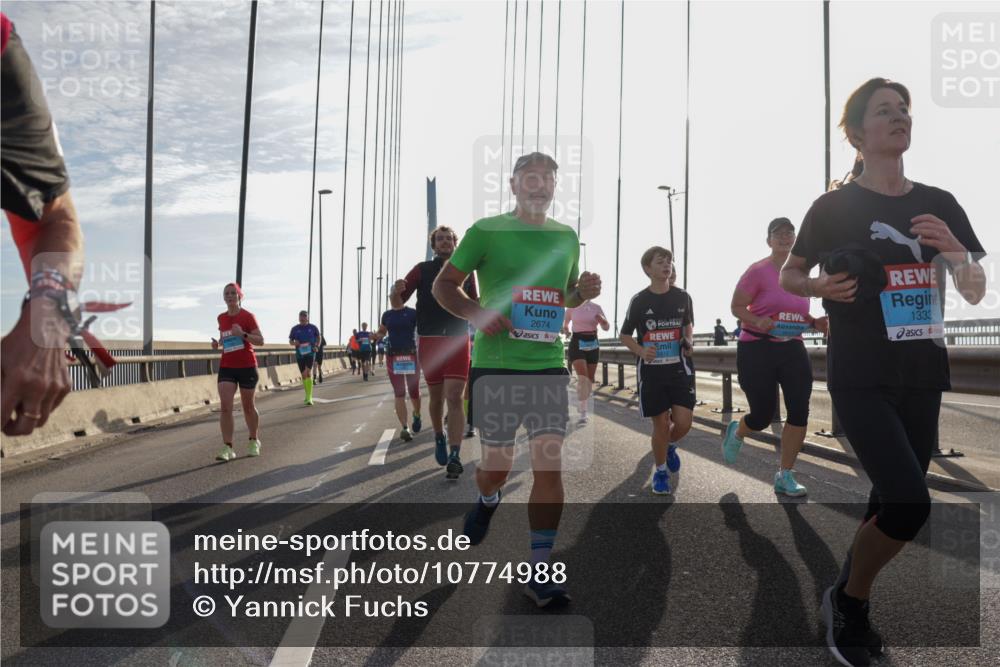 03.10.2026 - Köhlbrandbrückenlauf Yannick Fuchs http://msf.ph/oto/10774988 03.10.2026 09:34:21 Position 1 1333, 2674, 1612 meine-sportfotos.de