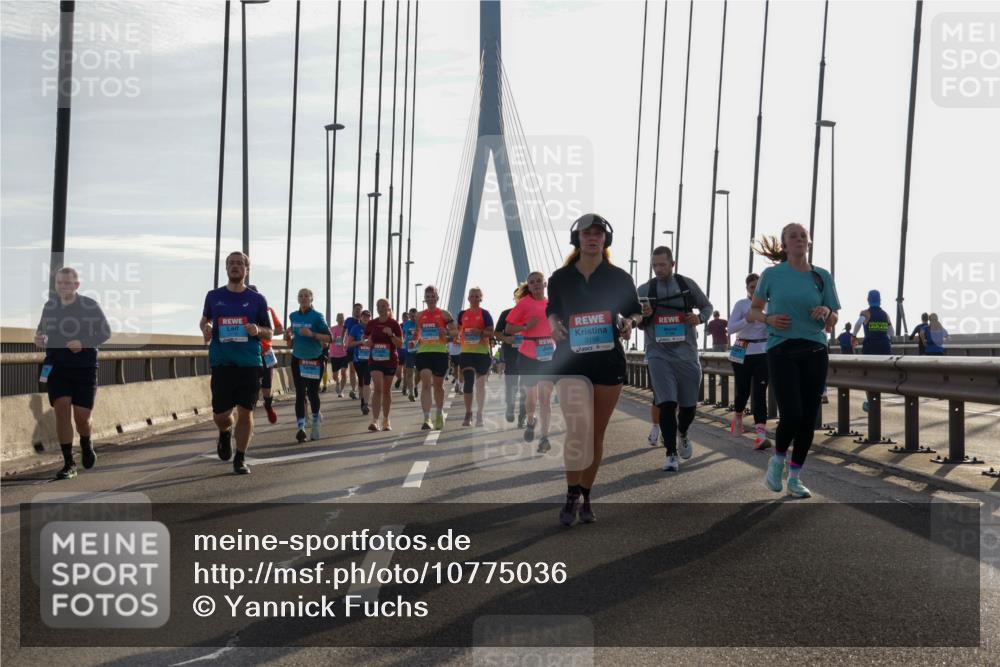 03.10.2026 - Köhlbrandbrückenlauf Yannick Fuchs http://msf.ph/oto/10775036 03.10.2026 09:34:24 Position 1 3156 meine-sportfotos.de