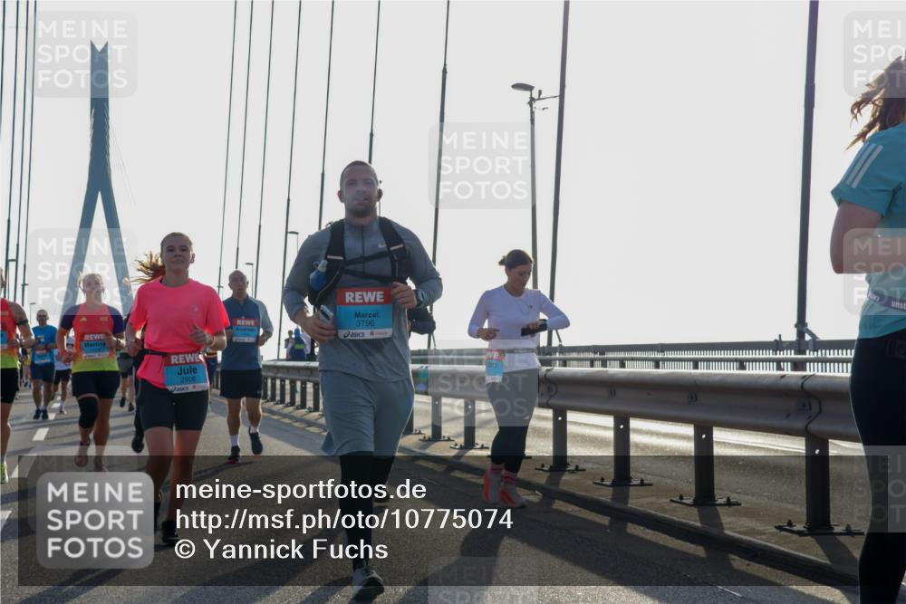 03.10.2026 - Köhlbrandbrückenlauf Yannick Fuchs http://msf.ph/oto/10775074 03.10.2026 09:34:27 Position 1 2908, 3796 meine-sportfotos.de