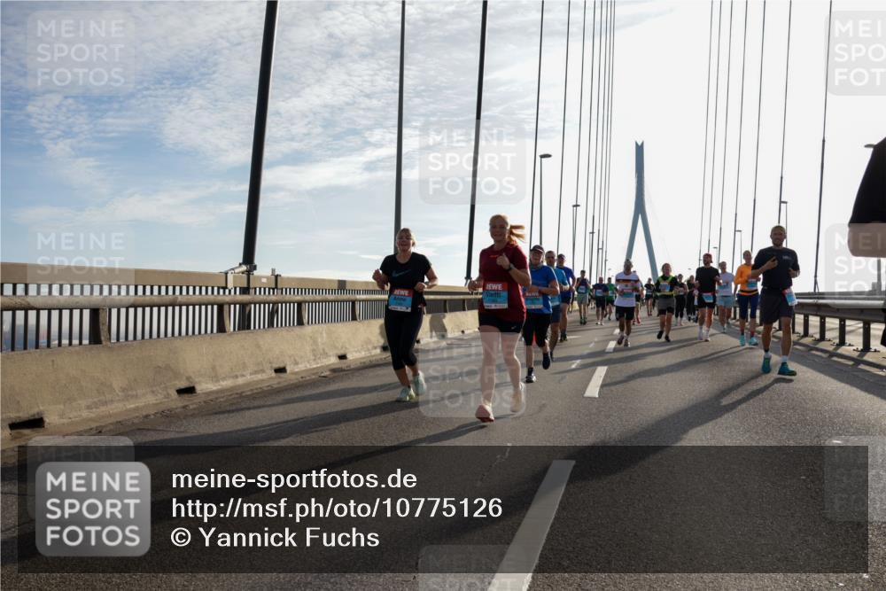 03.10.2026 - Köhlbrandbrückenlauf Yannick Fuchs http://msf.ph/oto/10775126 03.10.2026 09:34:31 Position 1 1183 meine-sportfotos.de