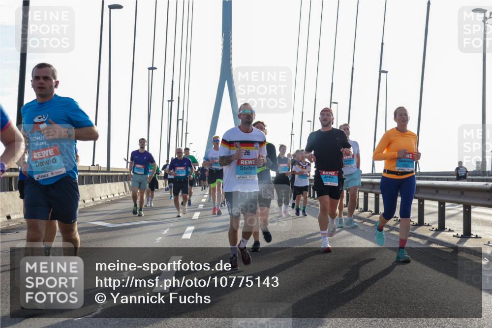 03.10.2026 - Köhlbrandbrückenlauf Yannick Fuchs http://msf.ph/oto/10775143 03.10.2026 09:34:33 Position 1 3350, 26, 3603, 1191, 2820 meine-sportfotos.de