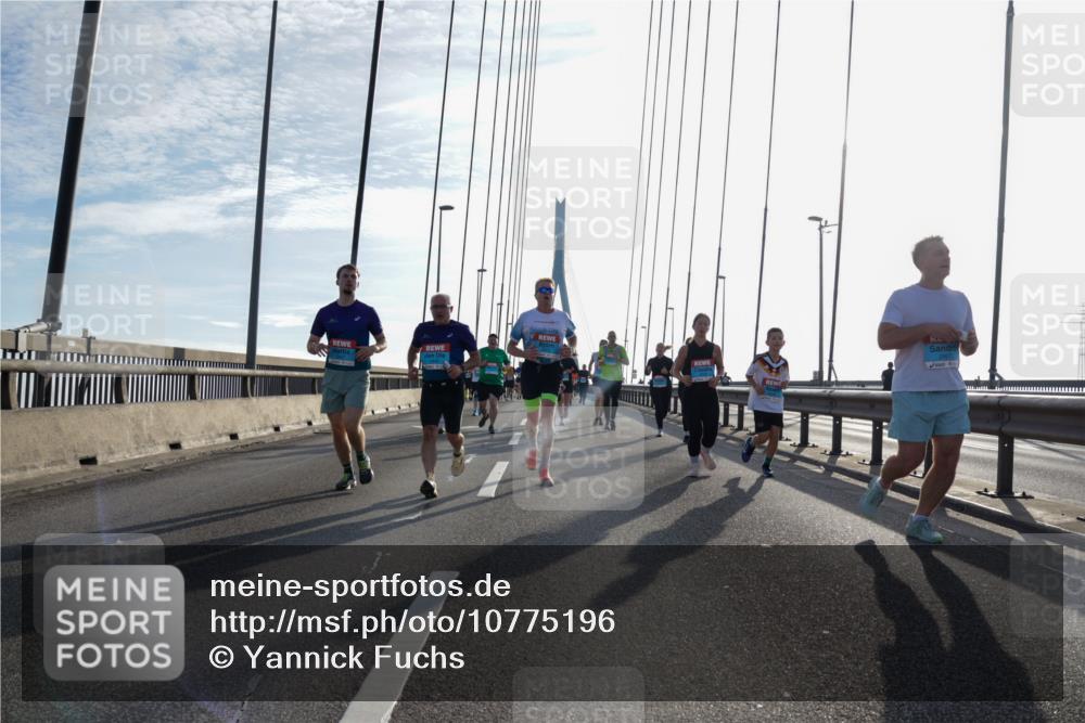 03.10.2026 - Köhlbrandbrückenlauf Yannick Fuchs http://msf.ph/oto/10775196 03.10.2026 09:34:37 Position 1  meine-sportfotos.de