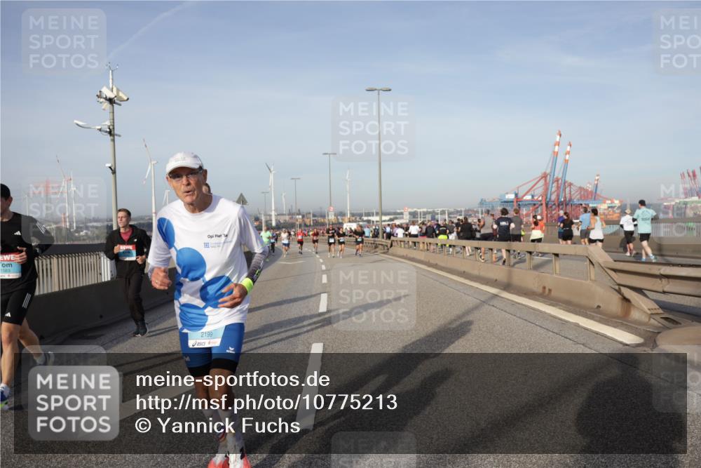 03.10.2026 - Köhlbrandbrückenlauf Yannick Fuchs http://msf.ph/oto/10775213 03.10.2026 09:40:21 Position 2 1583, 56, 2199 meine-sportfotos.de