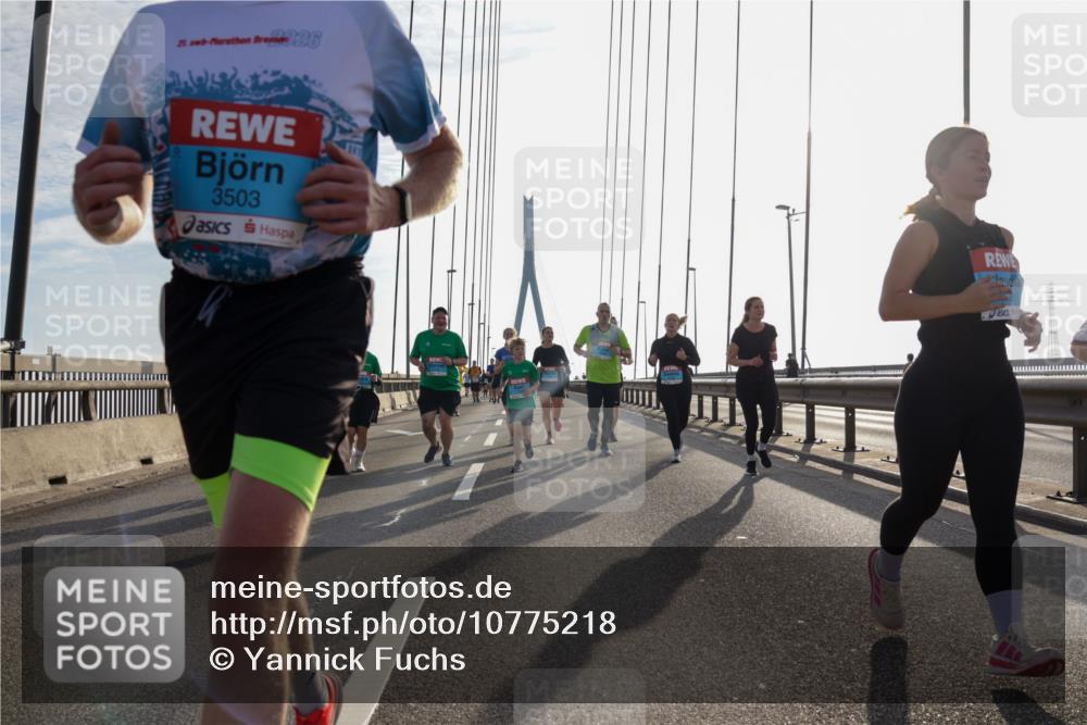 03.10.2026 - Köhlbrandbrückenlauf Yannick Fuchs http://msf.ph/oto/10775218 03.10.2026 09:34:39 Position 1 21, 26, 3503 meine-sportfotos.de