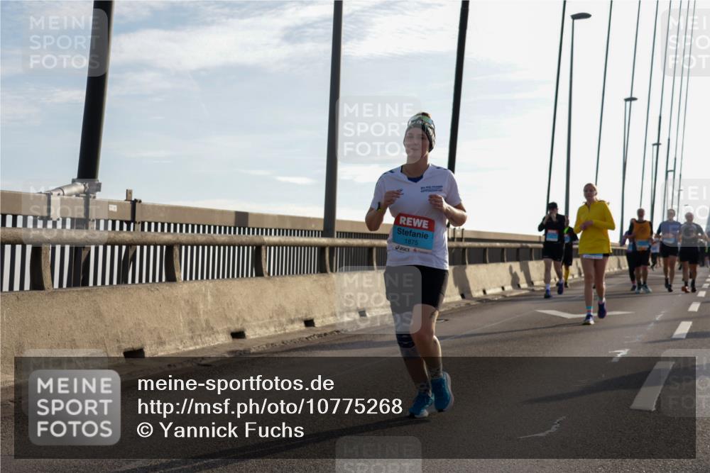 03.10.2026 - Köhlbrandbrückenlauf Yannick Fuchs http://msf.ph/oto/10775268 03.10.2026 09:34:44 Position 1 1875 meine-sportfotos.de
