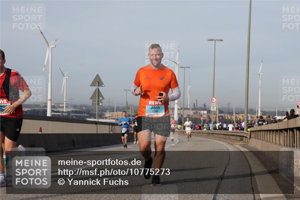 03.10.2026 - Köhlbrandbrückenlauf Yannick Fuchs http://msf.ph/oto/10775273 03.10.2026 09:40:32 Position 2 2395, 1 meine-sportfotos.de