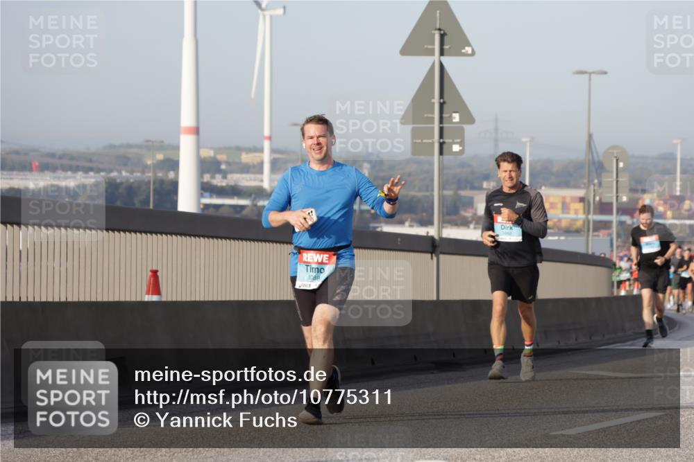 03.10.2026 - Köhlbrandbrückenlauf Yannick Fuchs http://msf.ph/oto/10775311 03.10.2026 09:40:35 Position 2 1089, 1462 meine-sportfotos.de