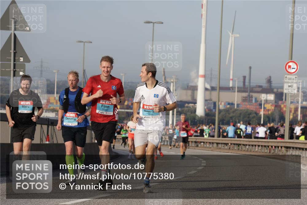 03.10.2026 - Köhlbrandbrückenlauf Yannick Fuchs http://msf.ph/oto/10775380 03.10.2026 09:40:41 Position 2 1791, 2257, 1641, 1640, 500 meine-sportfotos.de