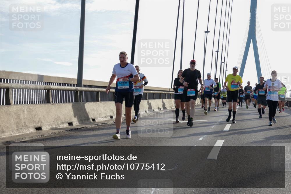 03.10.2026 - Köhlbrandbrückenlauf Yannick Fuchs http://msf.ph/oto/10775412 03.10.2026 09:34:57 Position 1 1621 meine-sportfotos.de
