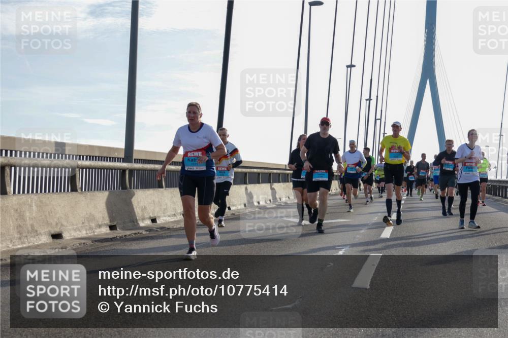 03.10.2026 - Köhlbrandbrückenlauf Yannick Fuchs http://msf.ph/oto/10775414 03.10.2026 09:34:57 Position 1 1621 meine-sportfotos.de
