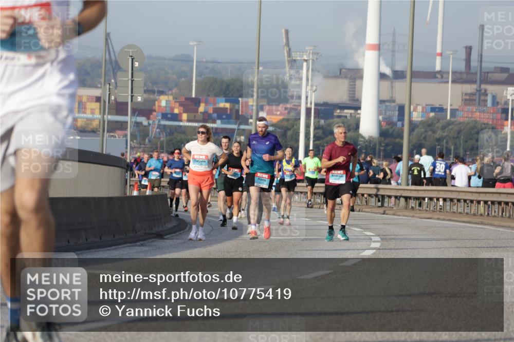 03.10.2026 - Köhlbrandbrückenlauf Yannick Fuchs http://msf.ph/oto/10775419 03.10.2026 09:40:43 Position 2 1640, 30 meine-sportfotos.de