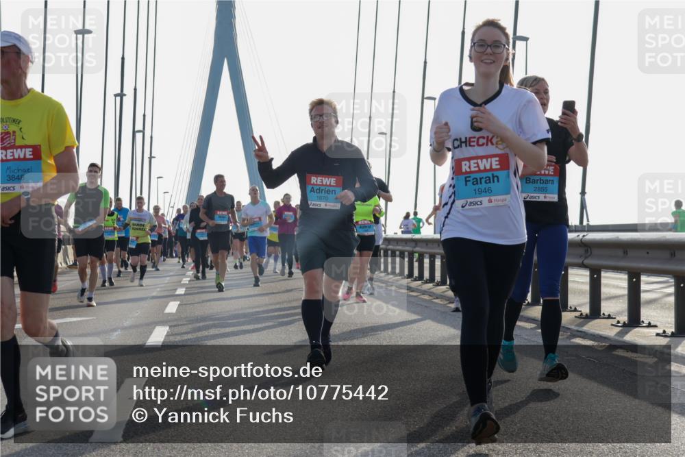 03.10.2026 - Köhlbrandbrückenlauf Yannick Fuchs http://msf.ph/oto/10775442 03.10.2026 09:35:00 Position 1 3848, 1670, 1946, 2855 meine-sportfotos.de