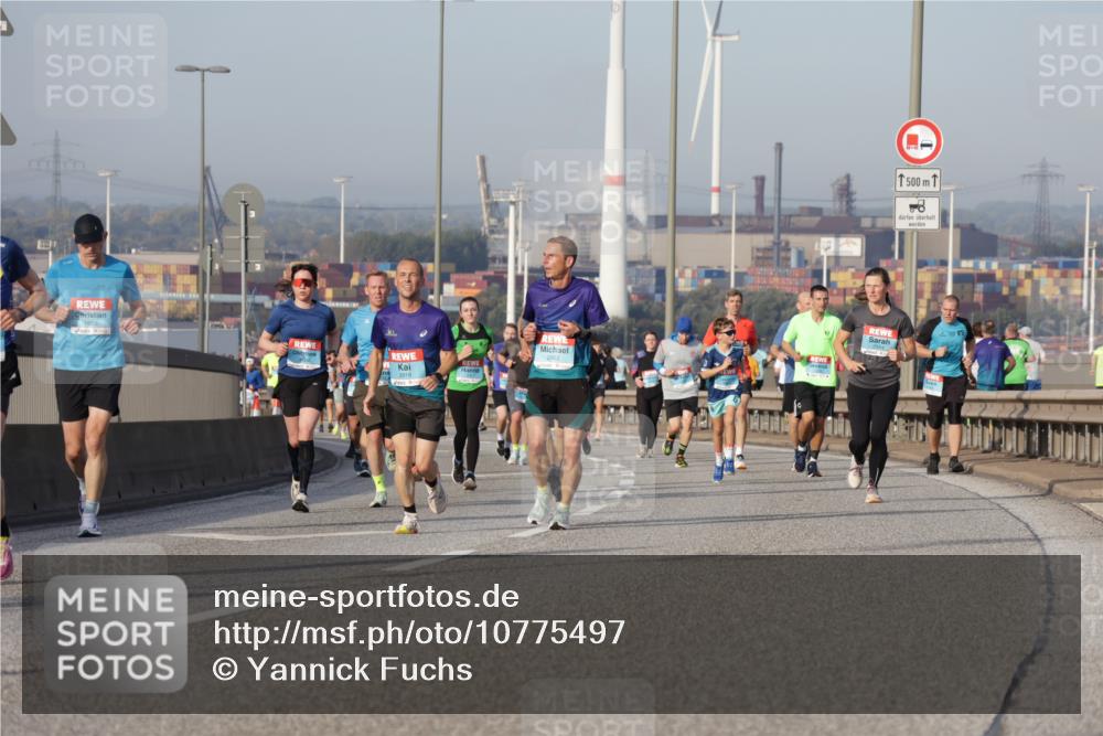 03.10.2026 - Köhlbrandbrückenlauf Yannick Fuchs http://msf.ph/oto/10775497 03.10.2026 09:41:02 Position 2 1666, 296, 2918, 1500 meine-sportfotos.de
