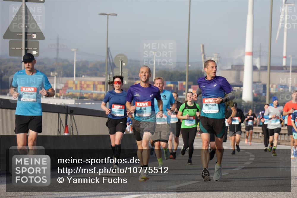 03.10.2026 - Köhlbrandbrückenlauf Yannick Fuchs http://msf.ph/oto/10775512 03.10.2026 09:41:03 Position 2 1666, 084, 2918, 1593, 2962 meine-sportfotos.de
