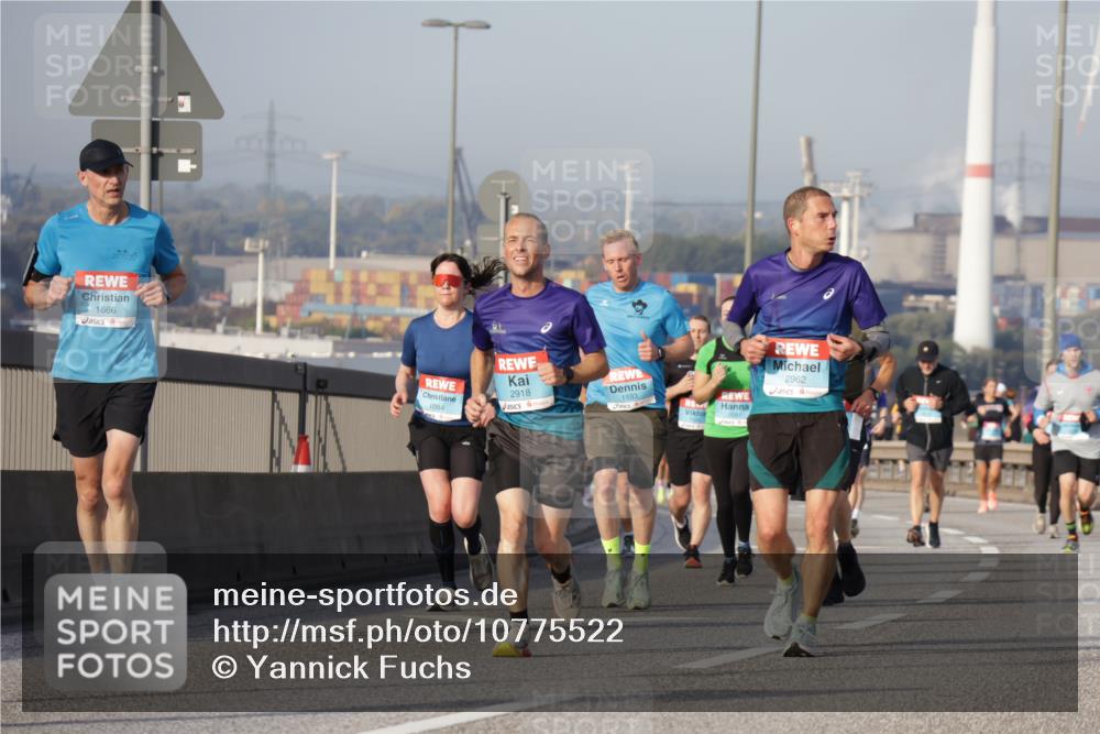 03.10.2026 - Köhlbrandbrückenlauf Yannick Fuchs http://msf.ph/oto/10775522 03.10.2026 09:41:03 Position 2 1666, 1084, 2918, 1593, 2962 meine-sportfotos.de