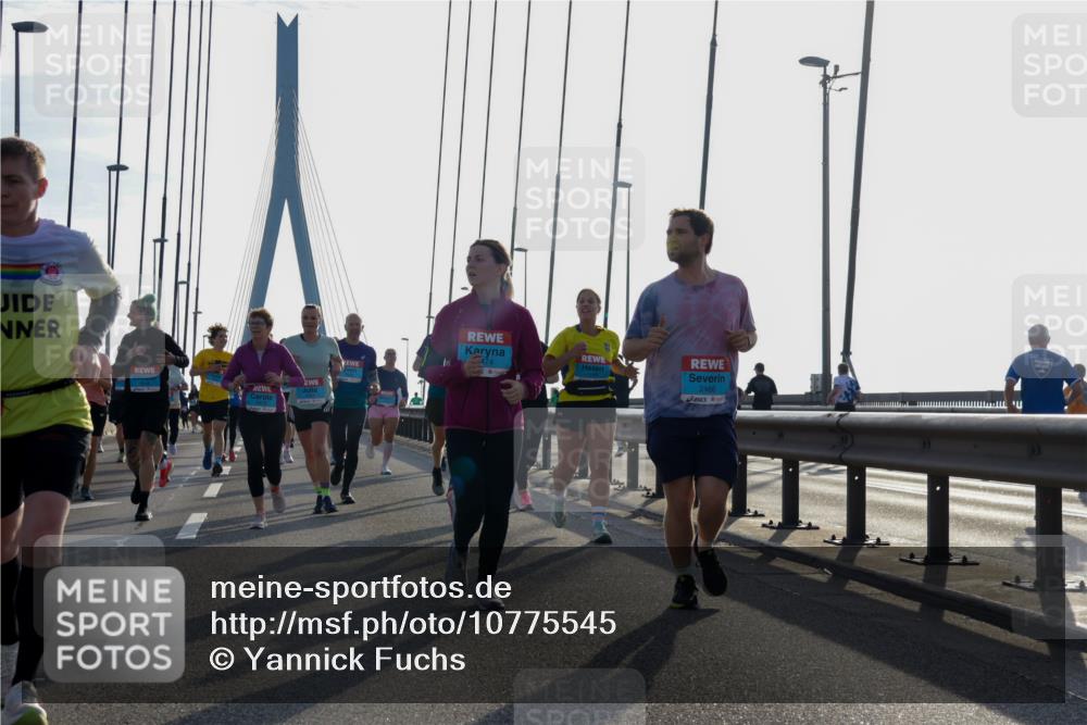 03.10.2026 - Köhlbrandbrückenlauf Yannick Fuchs http://msf.ph/oto/10775545 03.10.2026 09:35:09 Position 1 474, 2466 meine-sportfotos.de